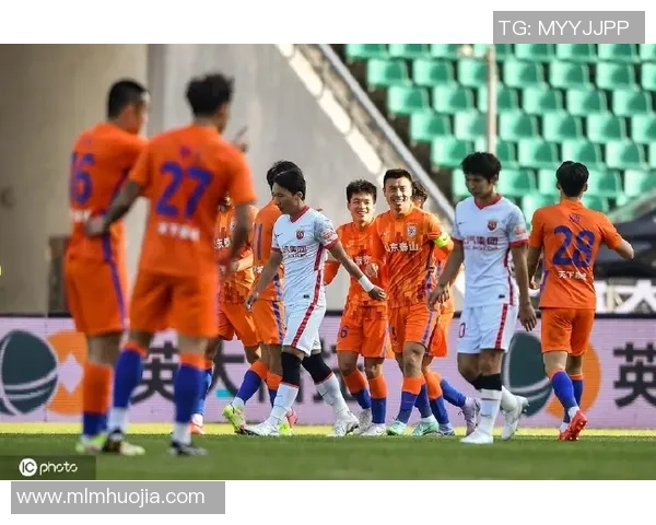 奥斯坦德与聚尔特瓦雷赫姆的精彩对决引发球迷热议与期待